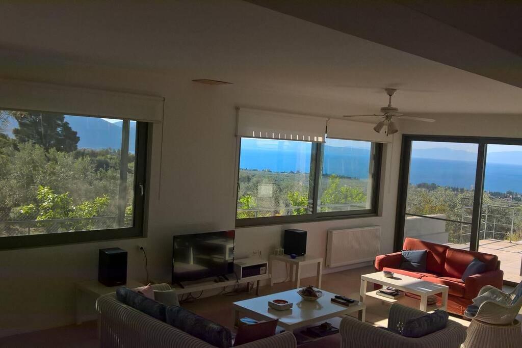 Panoramic View Summerhouse Loukissia Esterno foto